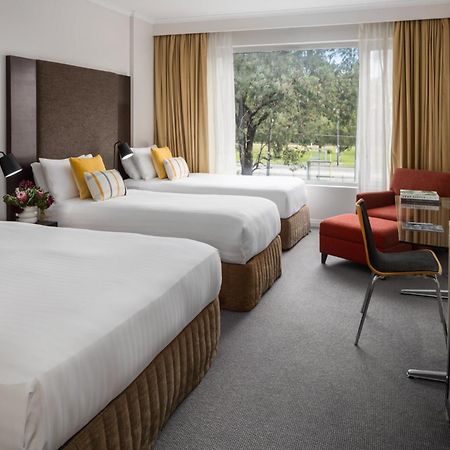 Rydges Bankstown Hotel Buitenkant foto