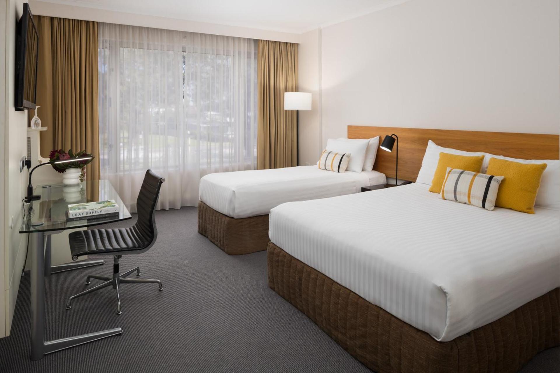 Rydges Bankstown Hotel Buitenkant foto